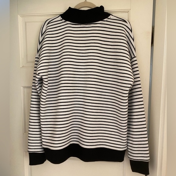 Evereve Black and White Striped Mock Neck Soft Brushed Fabric Top Size L - Picture 15 of 16